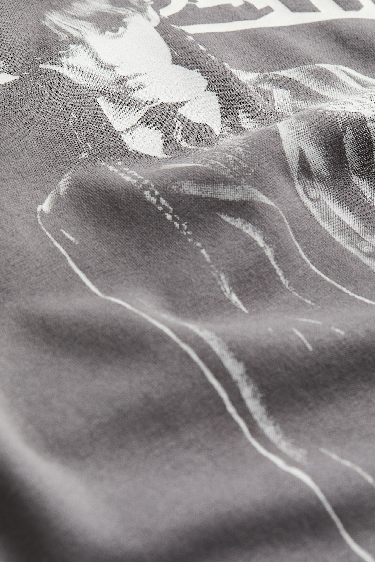 H&M crewneck sweatshirt