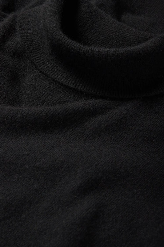 C&A highneck sweater